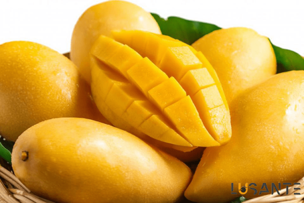 What foods contain vitamin A_Mango;Lusante